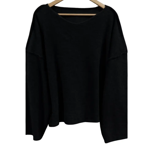 Black Lulu hemp oversized sweatshirt with scoop neck and flared sleeves